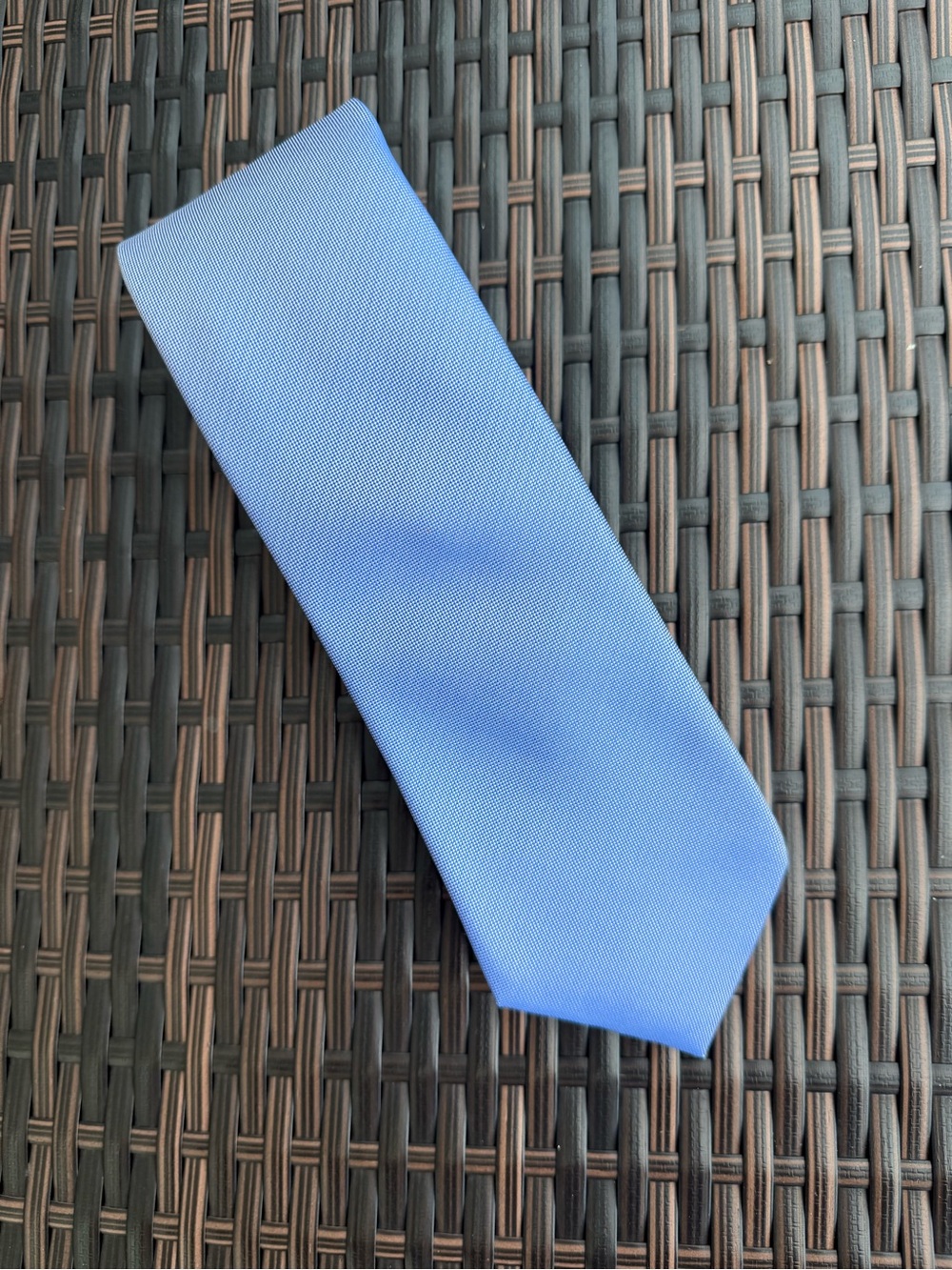 Izod Solid Light Blue Men’s Tie